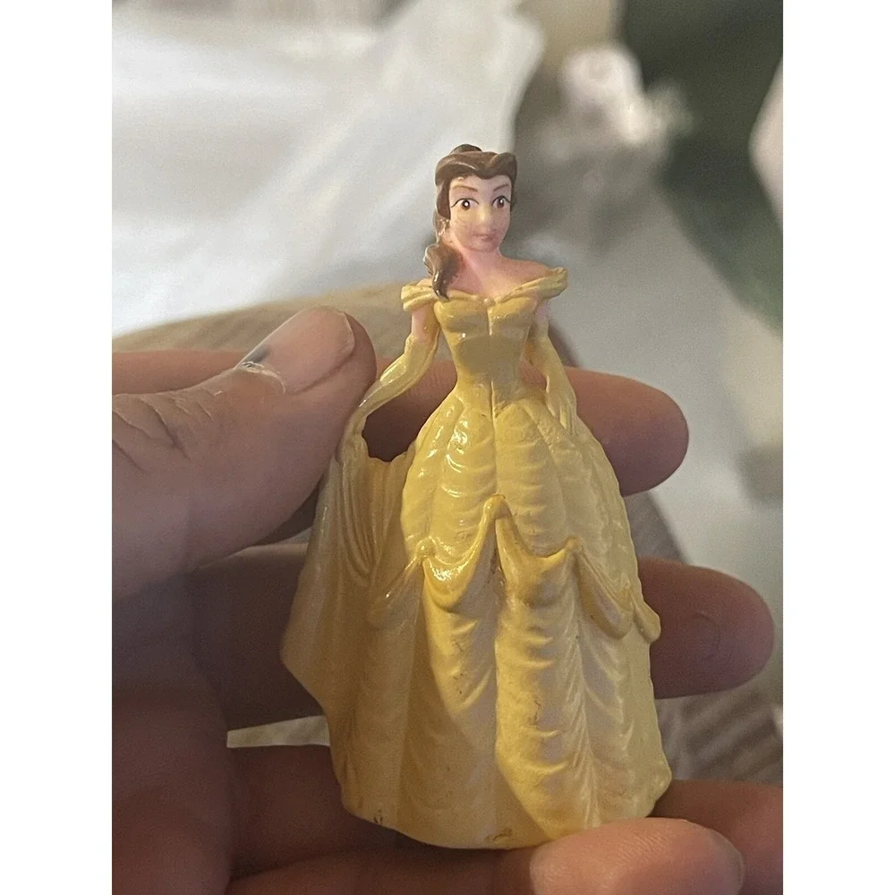 Disney Yellow 4